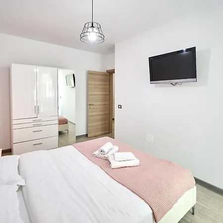Seavibes C4 - Pool & Spa Beach Năvodari